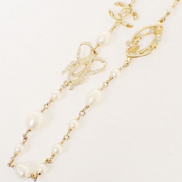 CHANEL CC Rhinestone Imitation Pearl Ribbon Chain Necklace 13C White GHW 20RJ332 - Picture 11 of 13